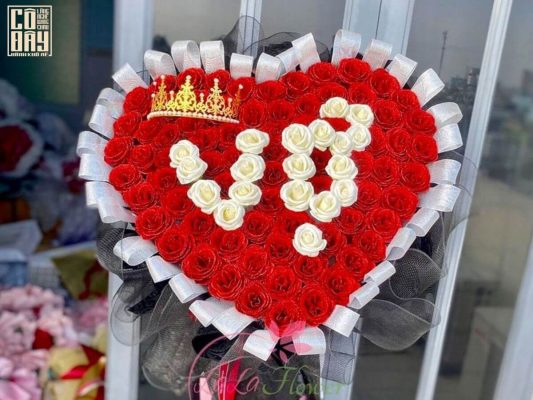 Hoa tươi từ lâu đã trở thành biểu tượng cho tình yêu, và là món quà không thể thiếu trong những dịp đặc biệt.