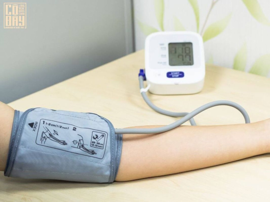 Bánh khô mè Quang Châu Cô Đây