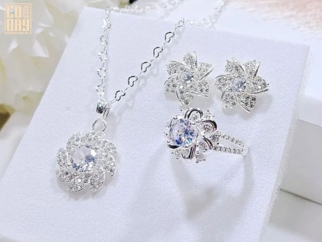 Bánh khô mè Quang Châu Cô Đây