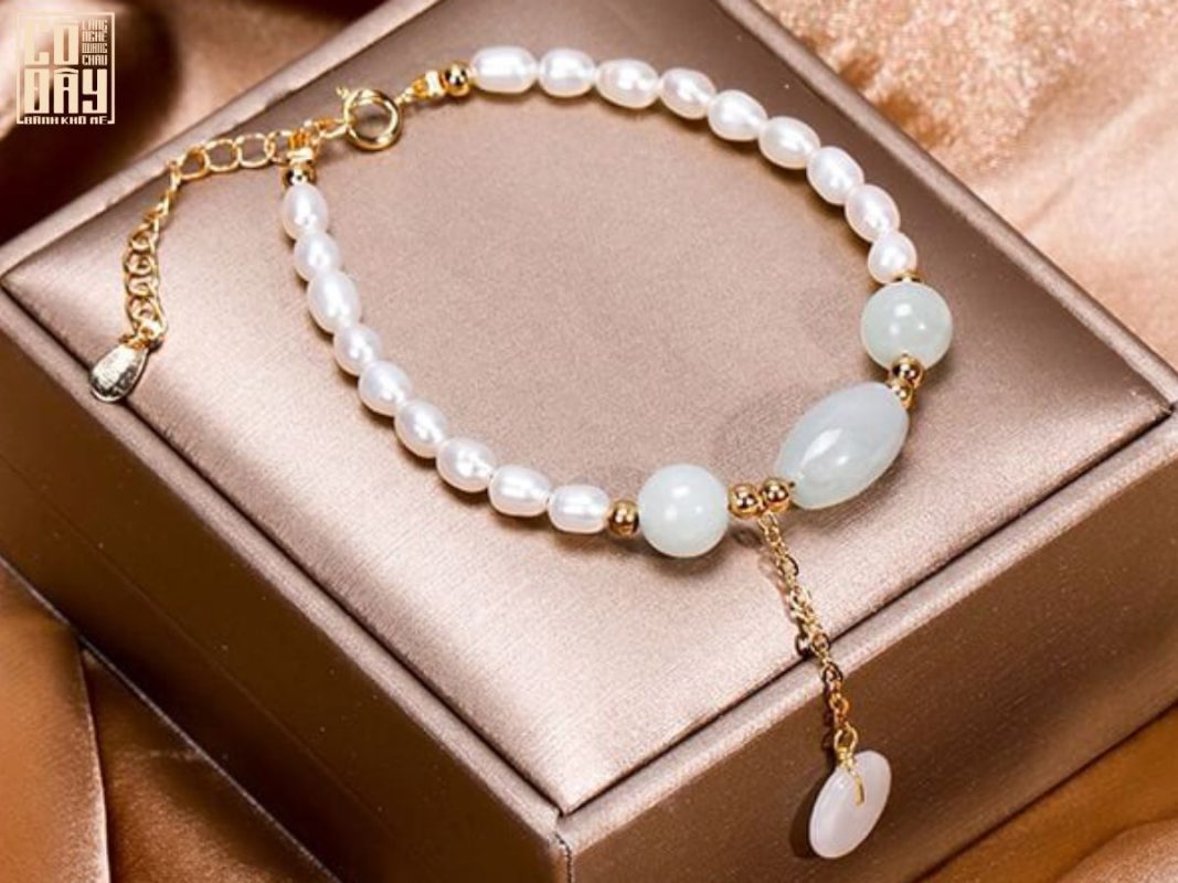 Bánh khô mè Quang Châu Cô Đây