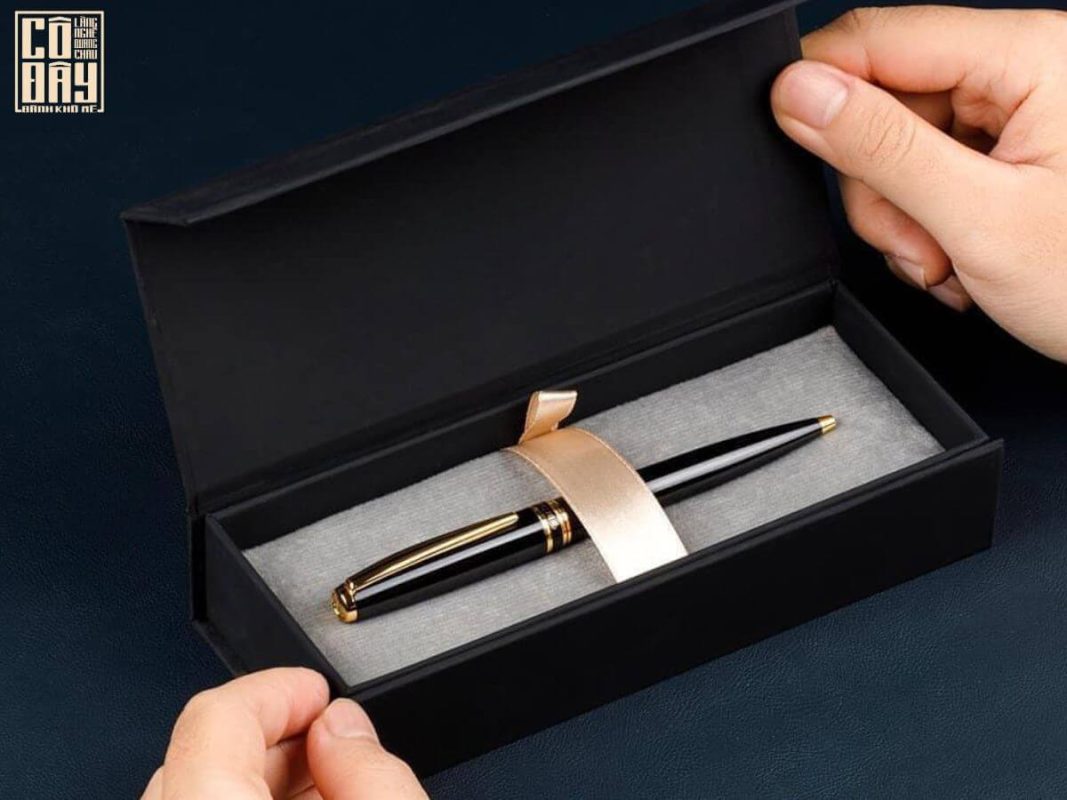 Bánh khô mè Quang Châu Cô Đây